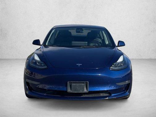 Midnight Silver Metallic 2022 Tesla Model 3 Long Range