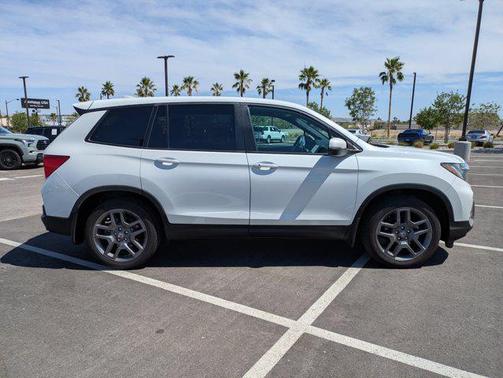 Lunar Silver Metallic 2022 Honda Passport 2WD EX-L