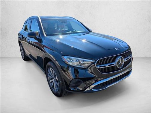 2025 Mercedes-Benz GLC 300 Base