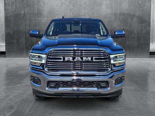 2022 RAM 2500 Laramie Crew Cab 4x4 6'4' Box