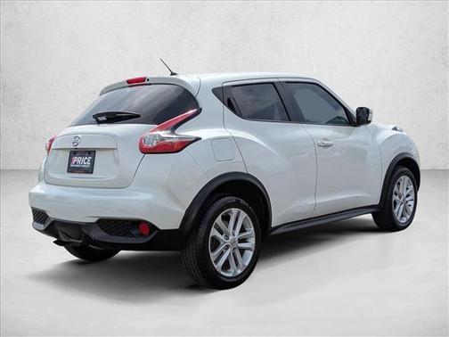 White Pearl 2016 Nissan Juke S