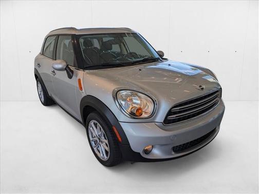 2016 MINI Countryman Cooper