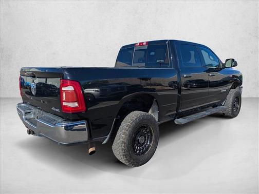 2021 RAM 2500 Tradesman Crew Cab 4x4 6'4' Box