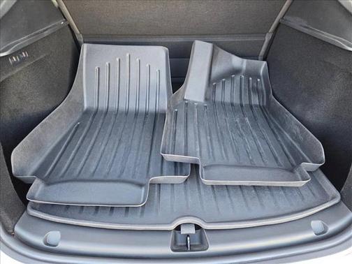 2023 Tesla Model Y Performance Dual Motor All-Wheel Drive