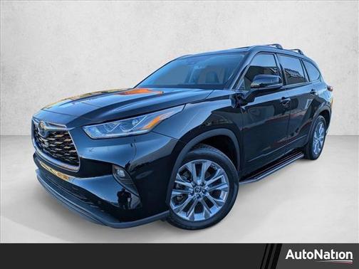 2022 Toyota Highlander Limited
