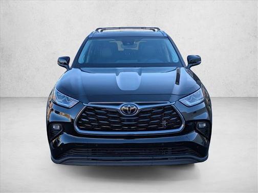 2022 Toyota Highlander Limited