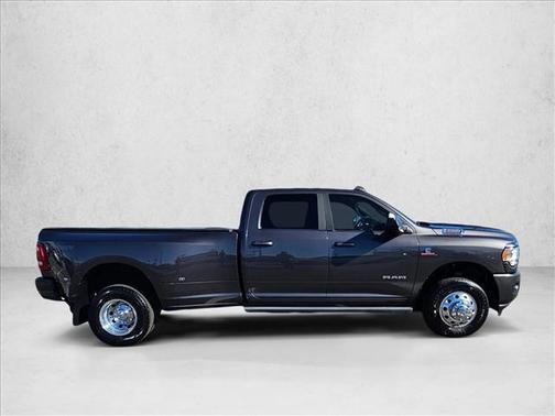 Granite Crystal Metallic Clearcoat 2020 RAM 3500 Big Horn Crew Cab 4x4 8' Box