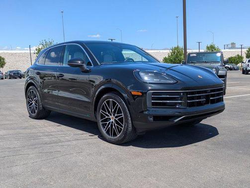 Black 2024 Porsche Cayenne Cayenne