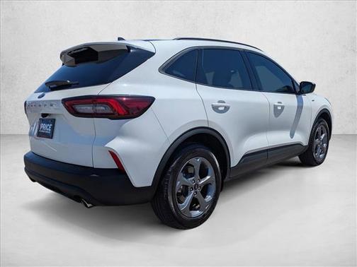 Star White Metallic Tri-Coat 2025 Ford Escape ST-Line