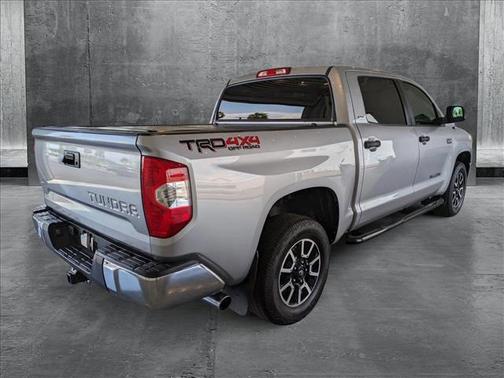 2016 Toyota Tundra SR5