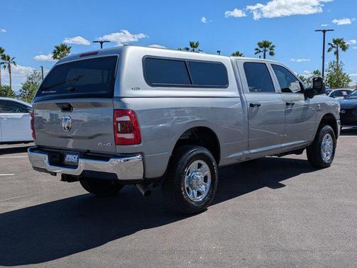 2024 RAM 3500 Tradesman Crew Cab 4x4 6'4' Box