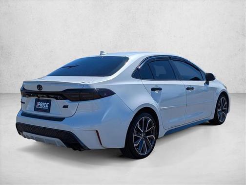 Blizzard Pearl 2020 Toyota Corolla SE