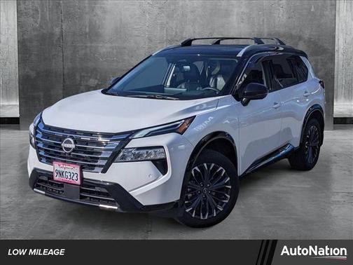 2024 Nissan Rogue Platinum