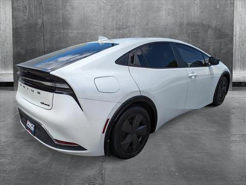 2023 Toyota Prius Prime SE