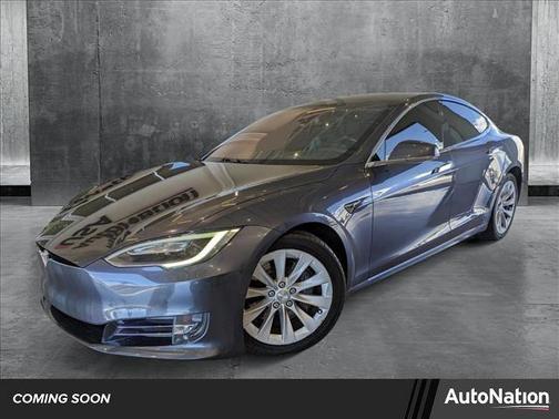2016 Tesla Model S 90D