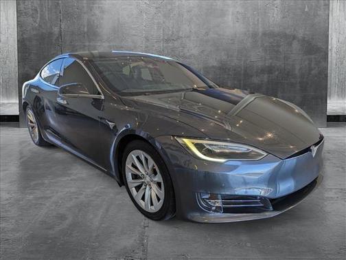 2016 Tesla Model S 90D