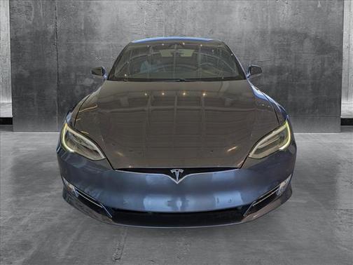 2016 Tesla Model S 90D
