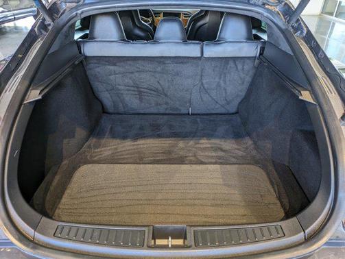 2016 Tesla Model S 90D