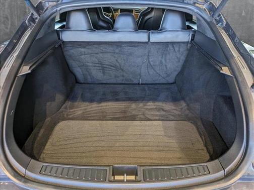 2016 Tesla Model S 90D