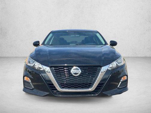 Super Black 2019 Nissan Altima 2.5 S