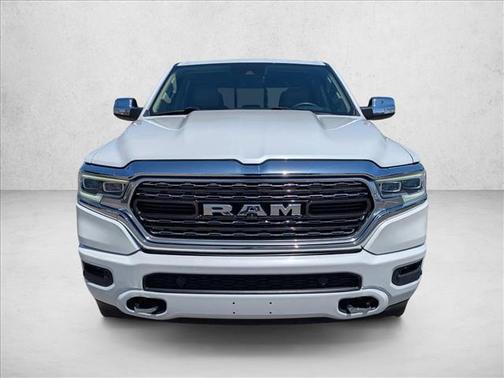 Ivory White Tri-Coat Pearlcoat 2021 RAM 1500 Limited