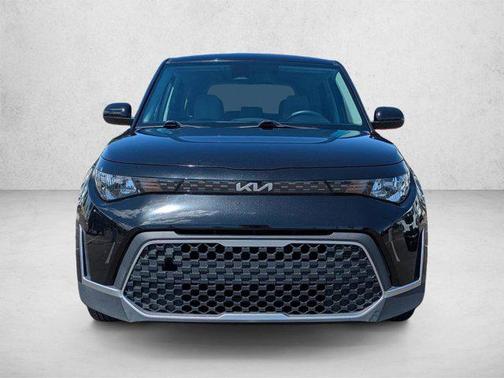 Fusion Black 2023 Kia Soul LX
