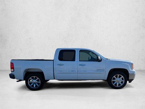 Summit White 2011 GMC Sierra 1500 SLE