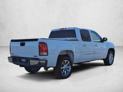 Summit White 2011 GMC Sierra 1500 SLE