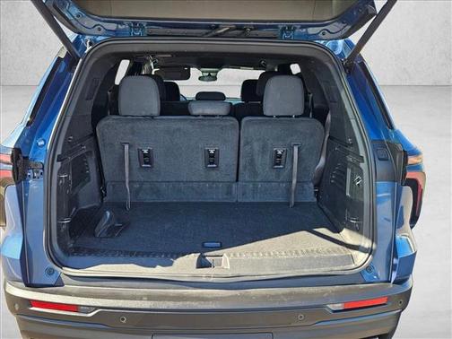 Lakeshore Blue Metallic 2024 Chevrolet Traverse LS