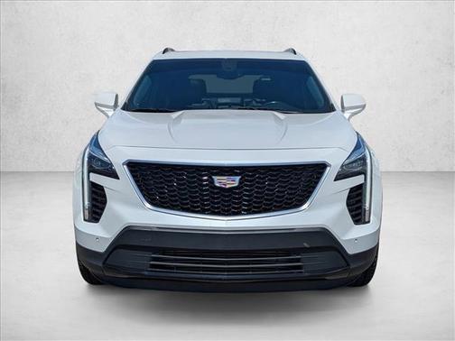 Crystal White Tricoat 2019 Cadillac XT4 Sport