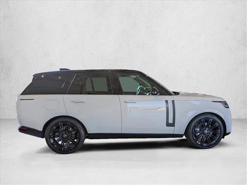 2022 Land Rover Range Rover P400 SE