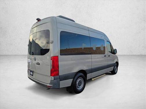 2022 Mercedes-Benz Sprinter 2500 Standard Roof