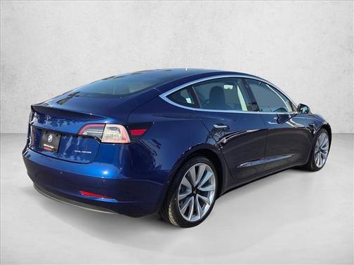 Deep Blue Metallic 2018 Tesla Model 3 Long Range