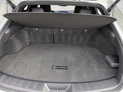 Eminent White Pearl 2024 Lexus UX 250h Base