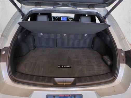 Eminent White Pearl 2024 Lexus UX 250h Base