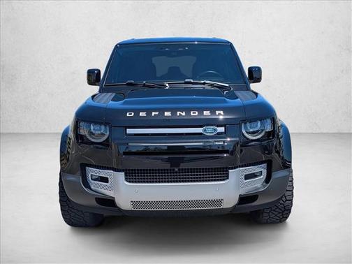 Santorini Black Metallic 2025 Land Rover Defender 110 P300