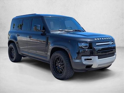 Santorini Black Metallic 2025 Land Rover Defender 110 P300