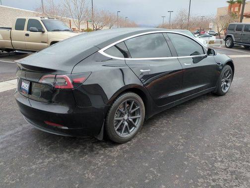 2019 Tesla Model 3 Mid Range