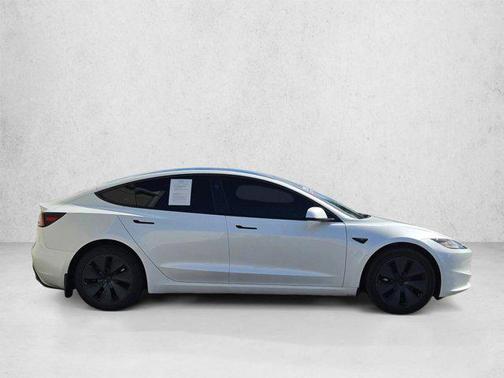 Pearl White Multi-Coat 2025 Tesla Model 3 Long Range