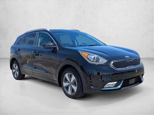 Aurora Black Pearl 2018 Kia Niro LX