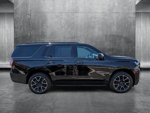 2023 Chevrolet Tahoe 4WD RST