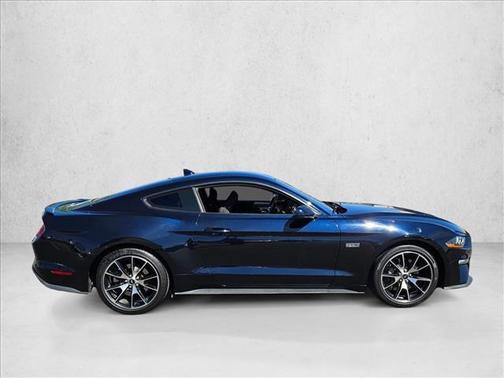 2021 Ford Mustang EcoBoost