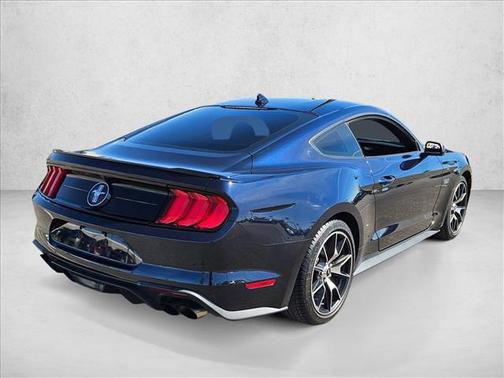 2021 Ford Mustang EcoBoost