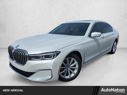 2020 BMW 740 740i