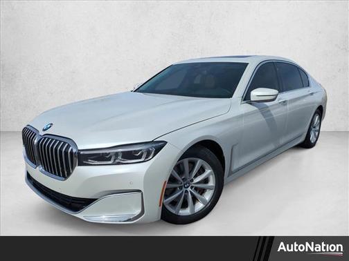 2020 BMW 740 740i