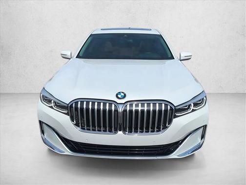 2020 BMW 740 740i