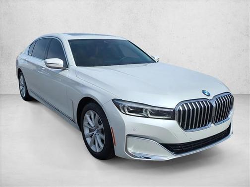 2020 BMW 740 740i