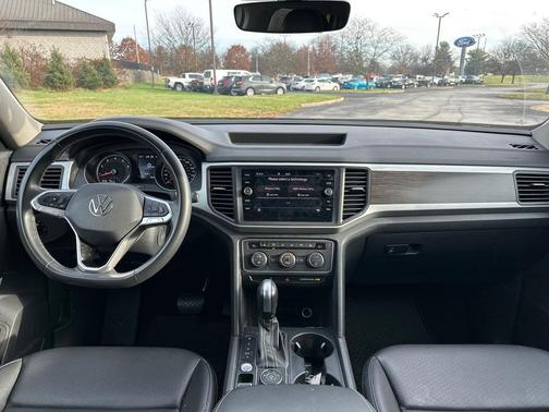 2021 Volkswagen Atlas 3.6L SE w/Technology