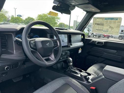 2025 Ford Bronco BASE 2 DOOR 4X4