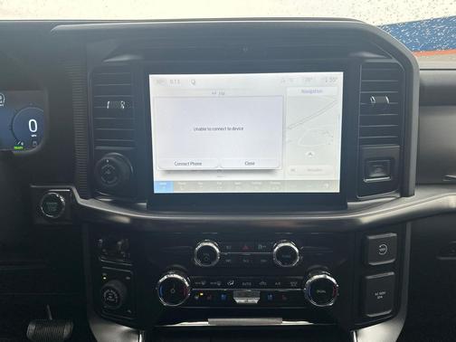 Star White Metallic Tri-Coat 2026 Ford F-150 Platinum